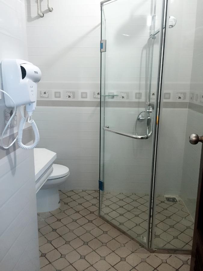Hong Kong 2 Hotel Винь Экстерьер фото
